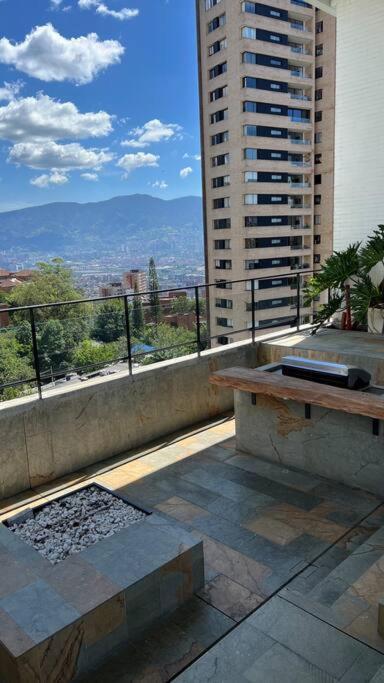 Apartamento De Lujo Con La Mejor Vista De Medellin Lägenhet Exteriör bild