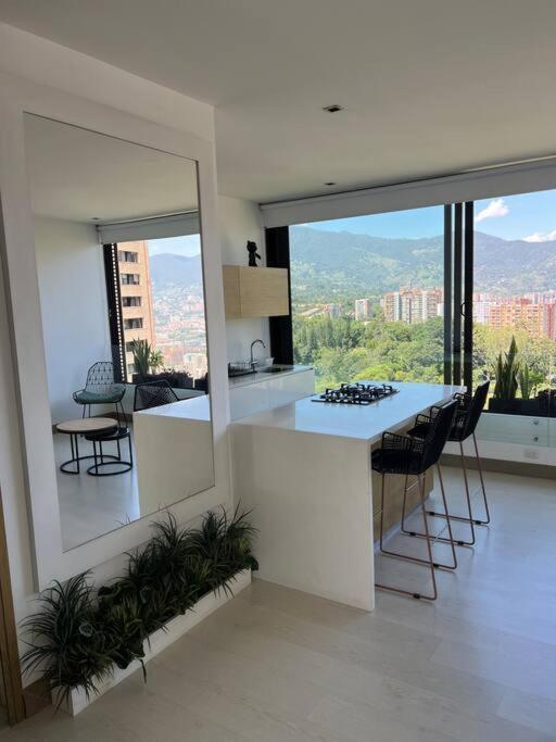 Apartamento De Lujo Con La Mejor Vista De Medellin Lägenhet Exteriör bild