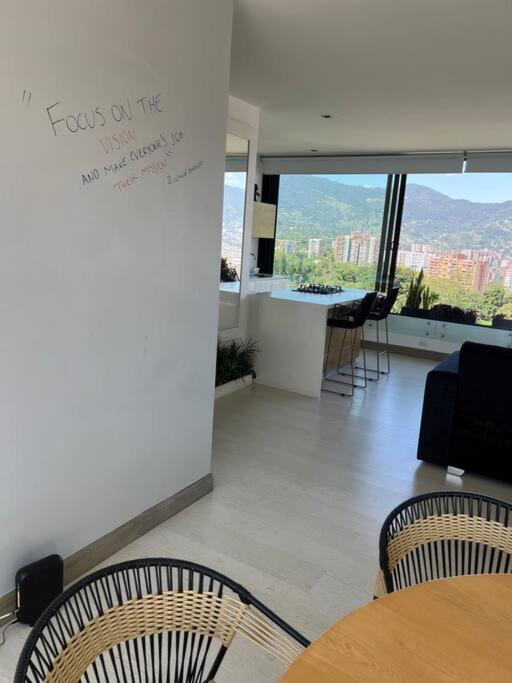 Apartamento De Lujo Con La Mejor Vista De Medellin Lägenhet Exteriör bild